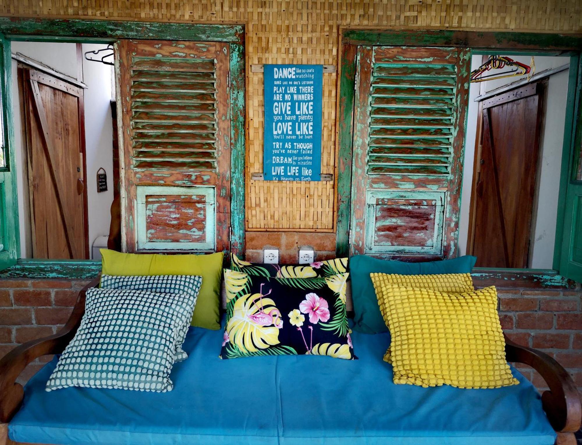 Villa La Vida Gili Trawangan Luaran gambar