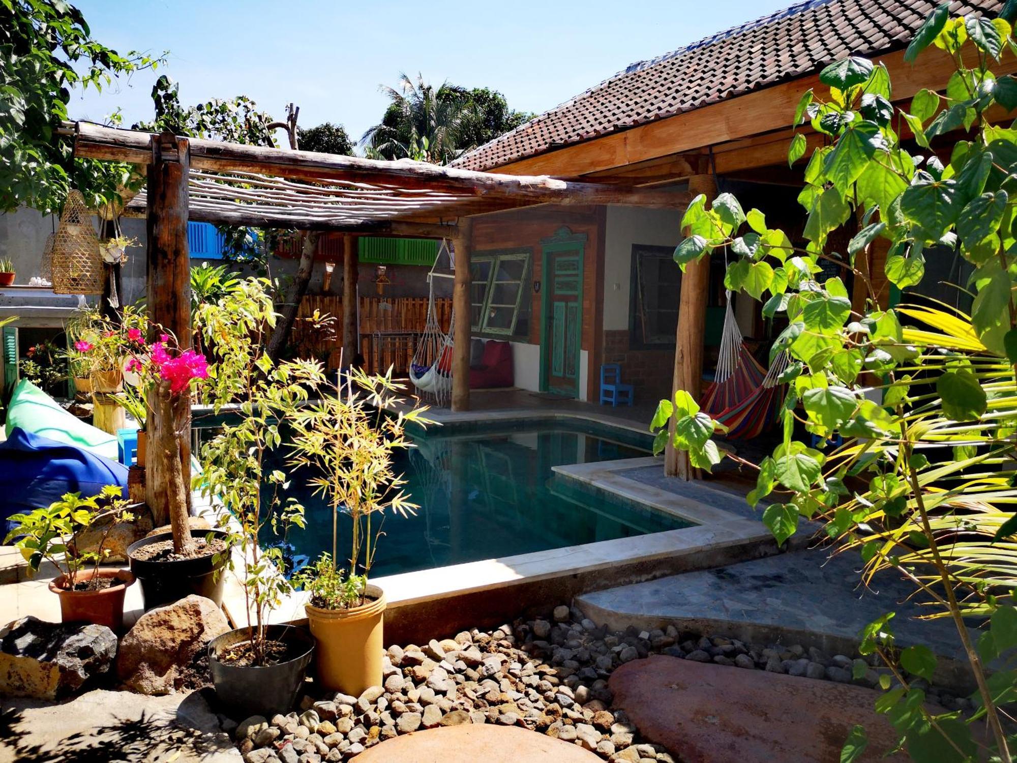 Villa La Vida Gili Trawangan Luaran gambar