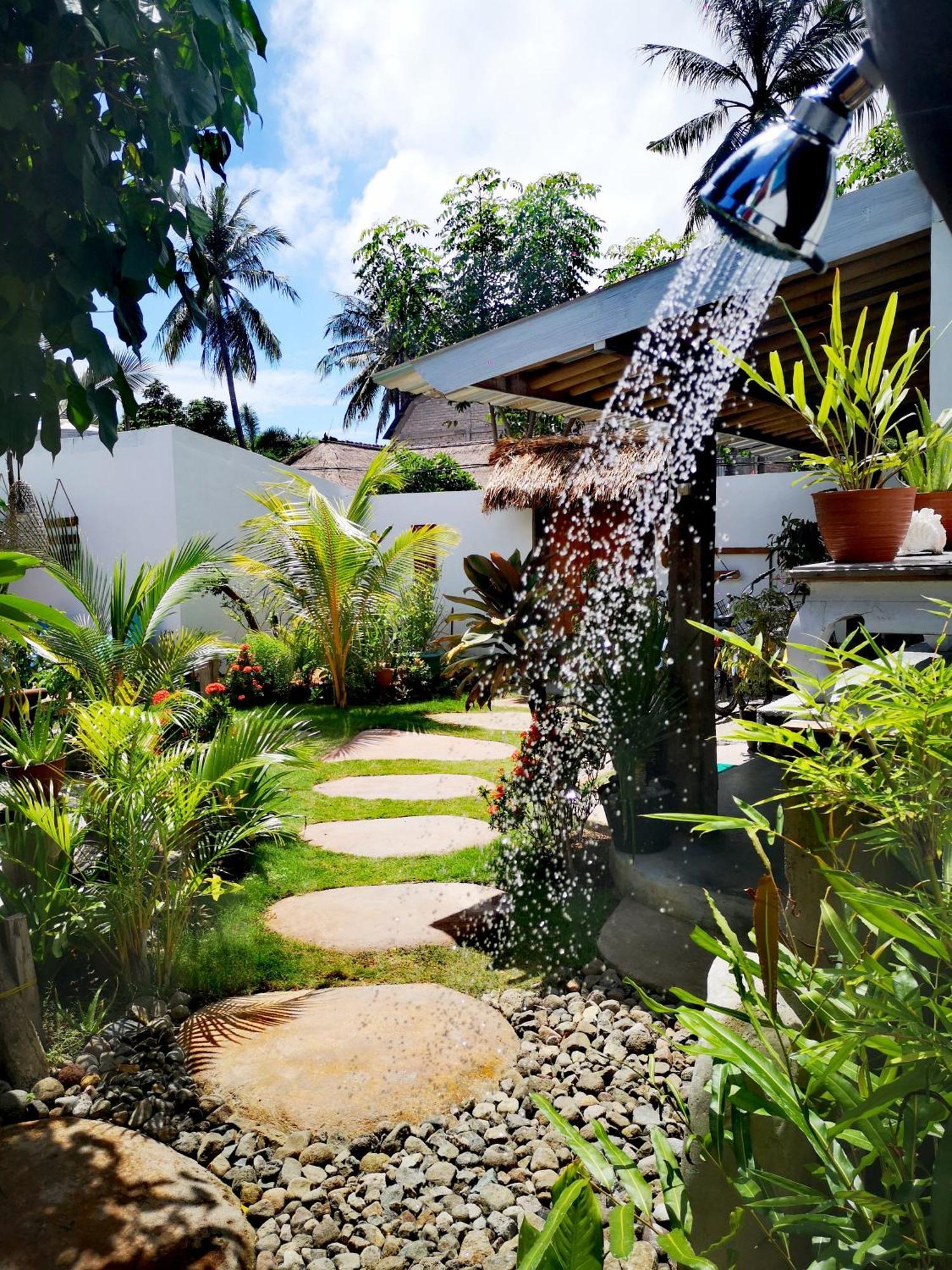 Villa La Vida Gili Trawangan Luaran gambar