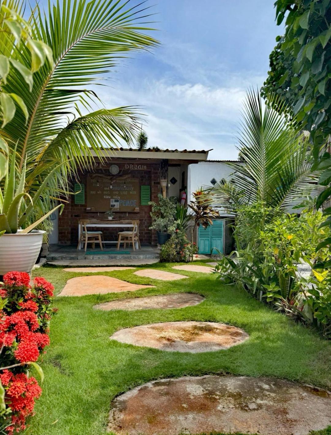Villa La Vida Gili Trawangan Luaran gambar